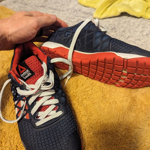 COPY - Reebok CrossFit cf74 shoes womens size 8.5 - Picture 3 of 6